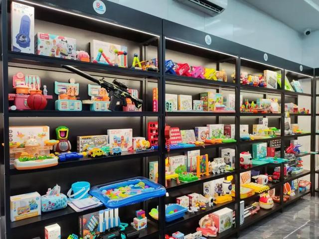 如今3家工厂10家店“睡地板也要当老板”澳门新葡京app潮汕小伙5000元创业(图4) 如今3家工厂10家店“睡地板也要当老板”澳门新葡京app潮汕小伙5000元创业(图4)