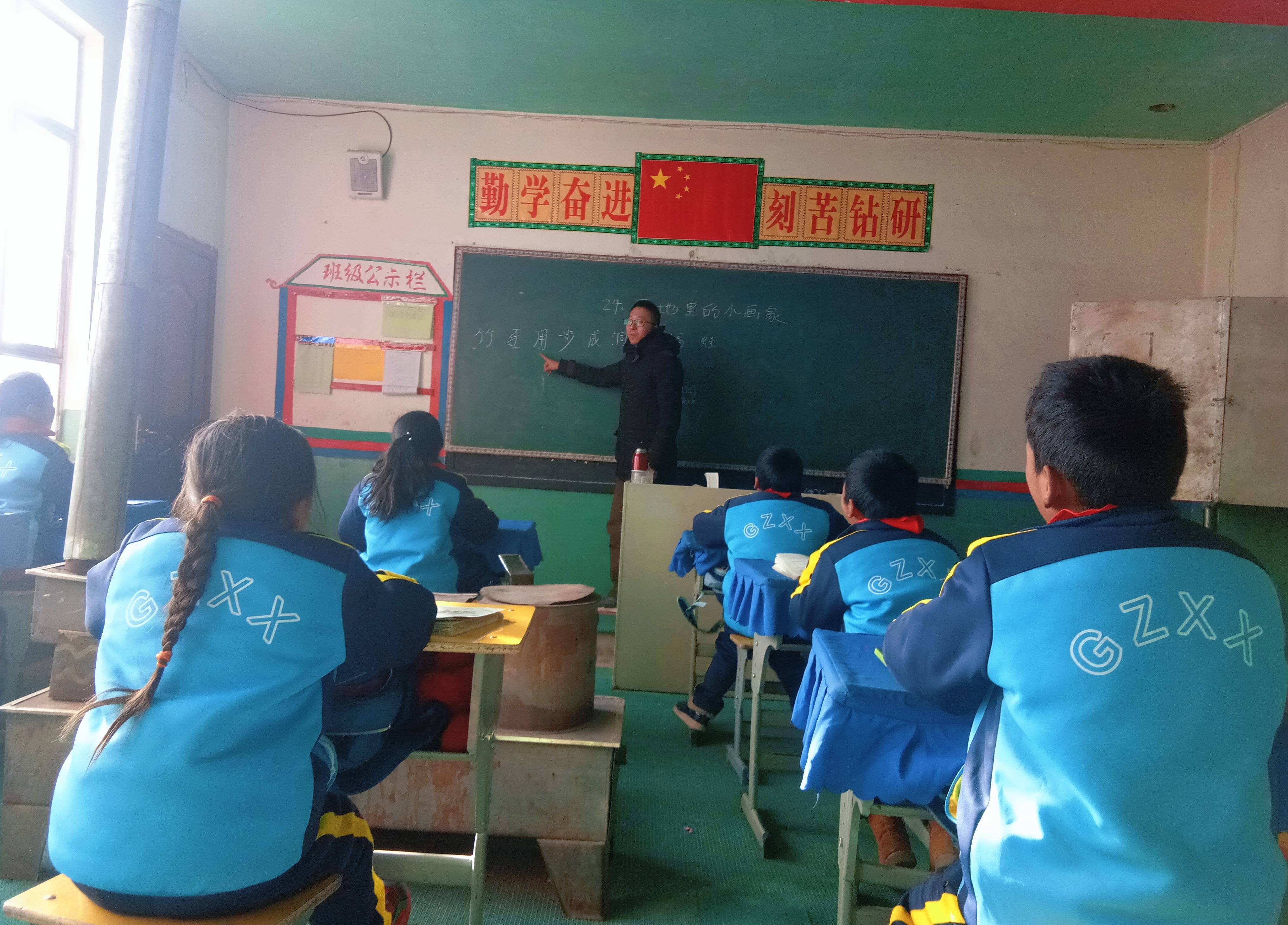 · 十年公益实践对生命意义的破题报告新葡京娱乐城我的人生我做主 特别策划(图3)